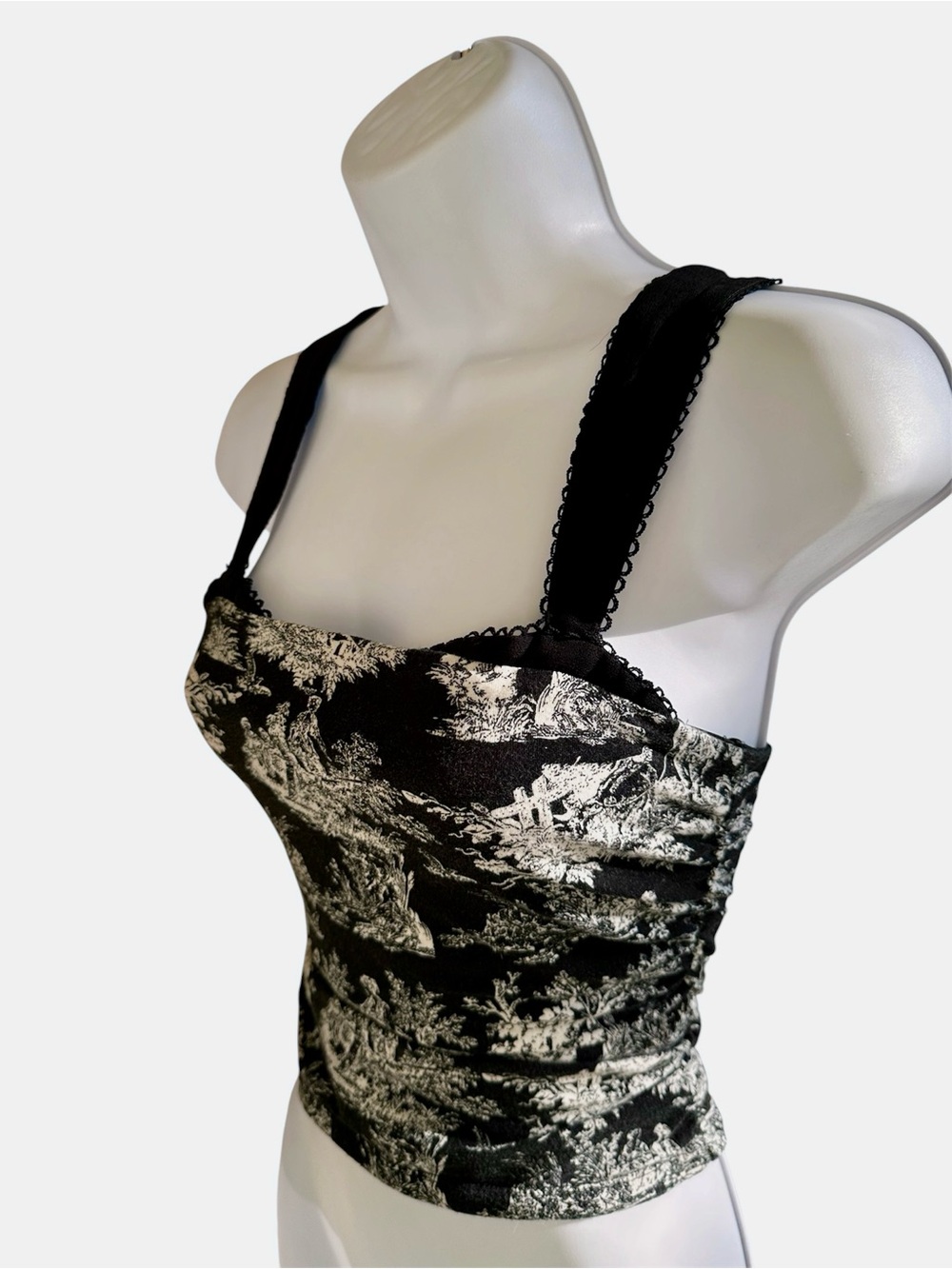 Thirty / Thirty Black and Ivory Toile Print Tank Top - Picture 3 of 12